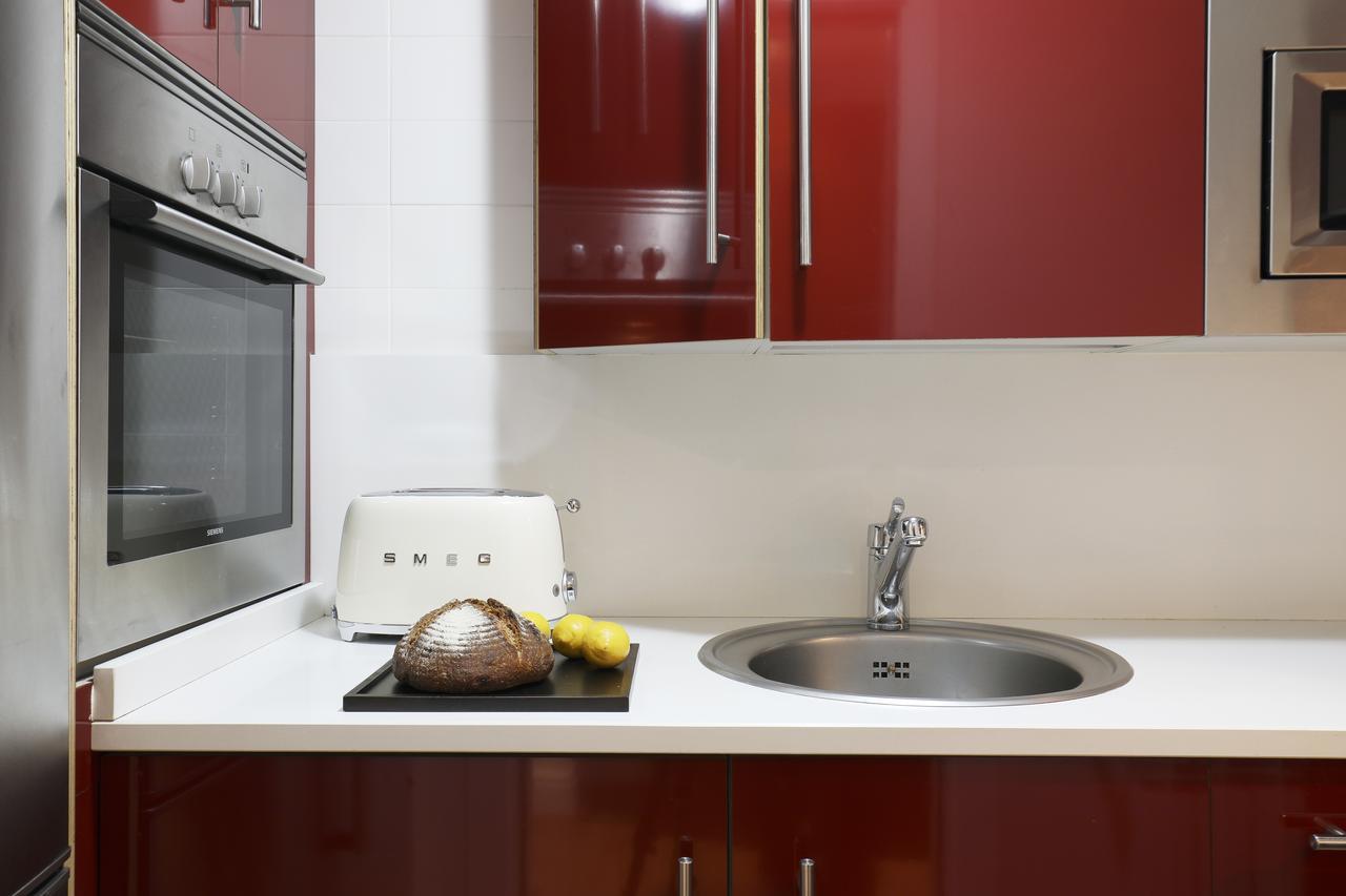 Aparthotel Recoletos House Madryt Zewnętrze zdjęcie